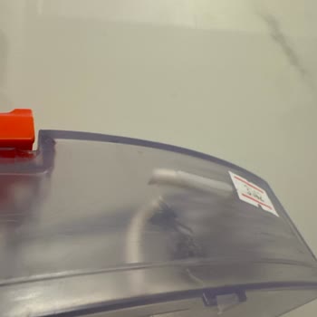 Servis Sonrası Roborock S7'nin Su Tankı Hasarlı Teslim Edildi, Mağduriyetimin Giderilmesini İstiyorum