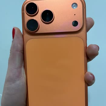 İphone 17 Pro Max Kasasında Pembeleşme Kronik Sorunu Garanti Dışı Bırakıldı