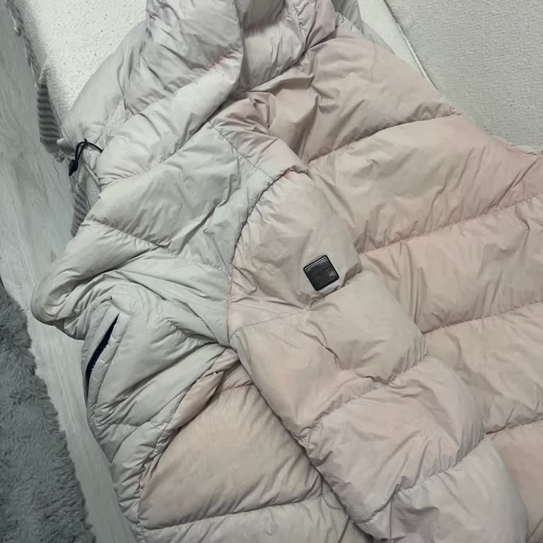 Kısa Sürede Renk Atan Mont İçin Değişim Veya İade Talebim