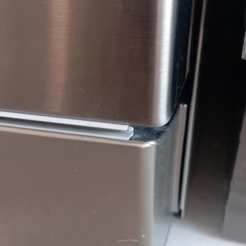 Profilo Bulaşık Makinesinde Süregelen Çizilme Ve Dökülme Sorununa Garanti Kapsamında Çözüm Bekliyorum