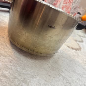 Kısa Sürede Lekelenen Ve Kararan Fissler Düdüklü Tencereler İçin İade Ve Ücret İadesi Talebi!