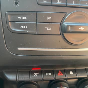 Dacia Duster'da Garanti Süresinde Çözülemeyen Akü Sorunu Mağduriyeti