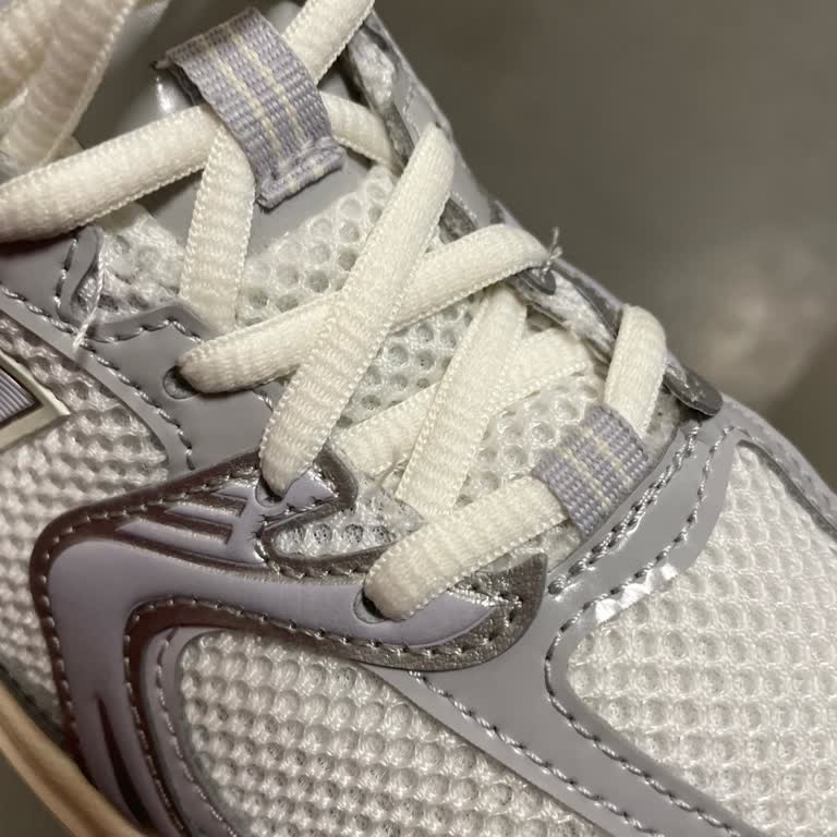 Intersport Satın Aldığım New Balance Ayakkabının Orijinalliği Ve İade Süreci