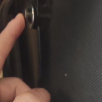 IKEA Garantiye Rağmen Çöken Koltuk Güvenimi Sarsıyor