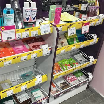 İlk Kullanımda Yaralanmaya Sebep Olan Ayakkabıda Değişim Talebi Ve Mağaza Yaklaşımı