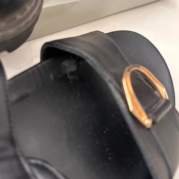 Kısa Sürede Soyulan Terliğe Olumsuz İnceleme Ve Hayal Kırıklığı