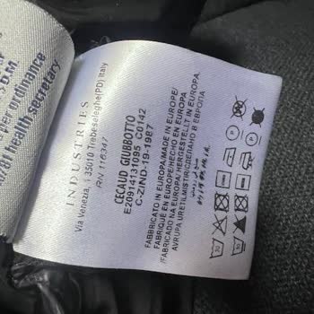 Moncler Montun Armasında Erken Renk Solması Hayal Kırıklığı Yarattı