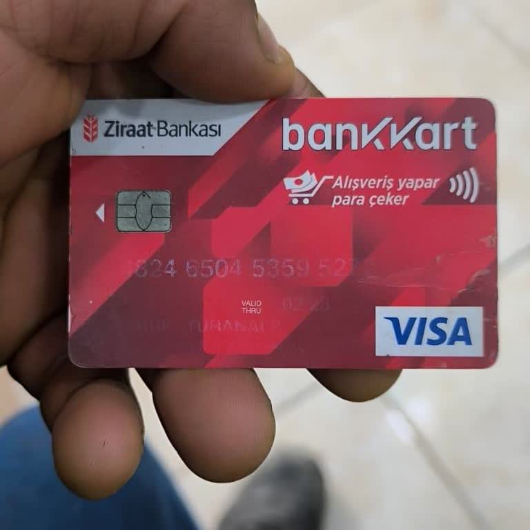 ATM'de Kaybolan 1.000 TL'me Çözüm Bulunmuyor!