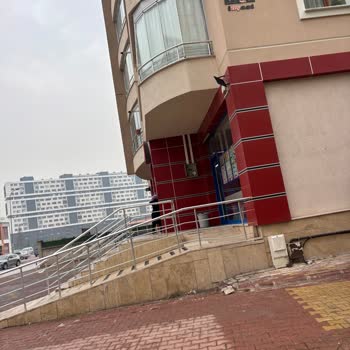 BİM Şubesinde Fiyat Farkı Ve Personel Davranışı Nedeniyle Yaşanan Olumsuz Müşteri Deneyimi