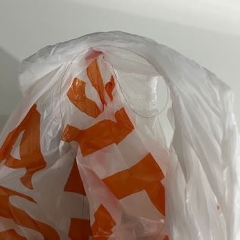 Migros Hemen Poşetlerinde Sürekli Kıl Çıkıyor, Hijyen Sorunu Çözülmeli!