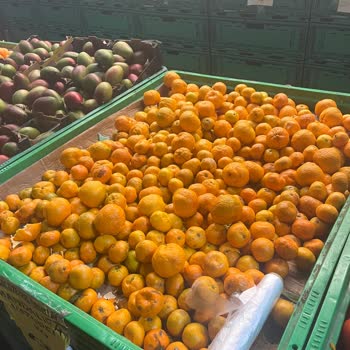 Onur Market’te Sürekli Çürük Ürünler Ve Kötü Koku Alışverişi Zorlaştırıyor