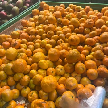 Onur Market’te Sürekli Çürük Ürünler Ve Kötü Koku Alışverişi Zorlaştırıyor