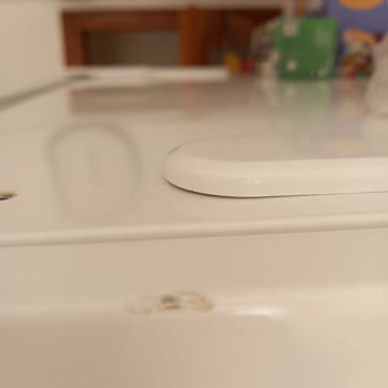 Hasarlı Teslim Edilen Buzdolabına Çözüm Sunulmadı, Müşteri Mağdur Edildi