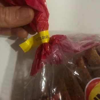 Son Kullanma Tarihi Geçmiş Ürün Gönderildi, Ücret İadesi Yapılmadı