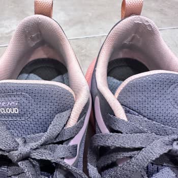 Kısa Sürede Hasar Gören Ayakkabıma Garanti Kapsamında Çözüm Bekliyorum