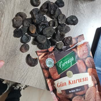 A101'den Aldığım Küflü Kayısı Sağlık Riski Oluşturdu