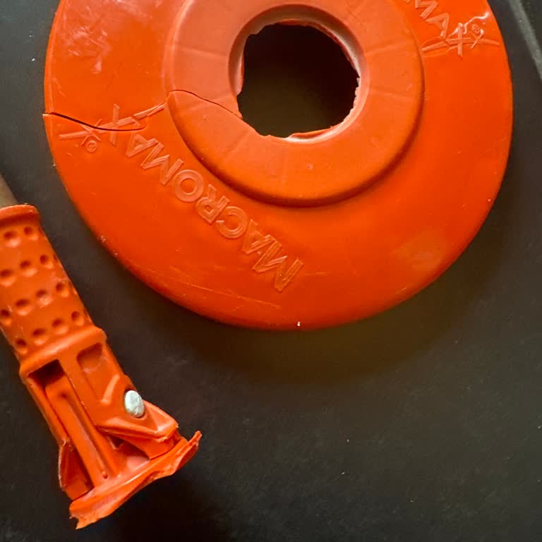 Aldığım Temizlik Seti Hemen Kırıldı Müşteri Hizmetlerine Ulaşamıyorum