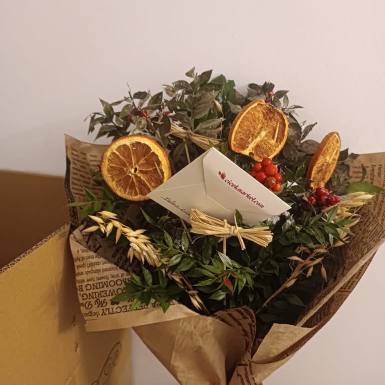 Çürük Ve Kullanılamaz Kokina Buketi: Ücret İadesi Talebim