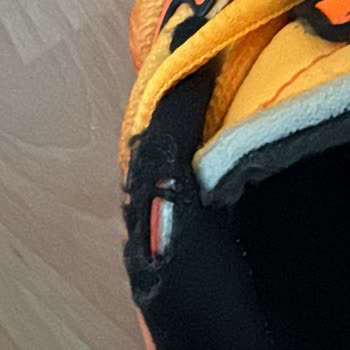 Kısa Sürede Yırtılan Nike Ayakkabılar Ve Fatura Mağduriyeti