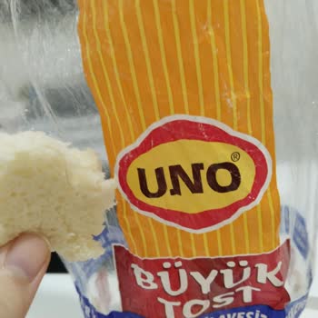 UNO Büyük Tost Ekmeğinde Hijyen Sorunu Ve İletişimsizlik