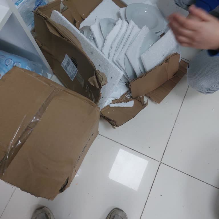 Trendyol Hasarlı Teslimat Ve İlgisiz Müşteri Hizmeti Sonucu Mağduriyet!