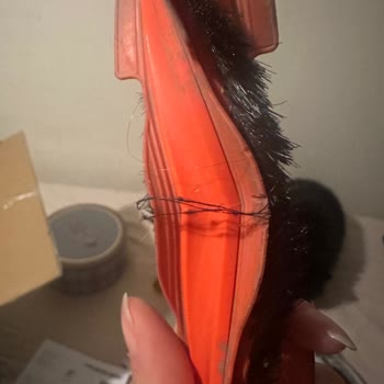 Kıl Dolanma Engelleyici Özelliği Çalışmayan Robot Süpürge Ve Yetersiz Teknik Servis Deneyimi