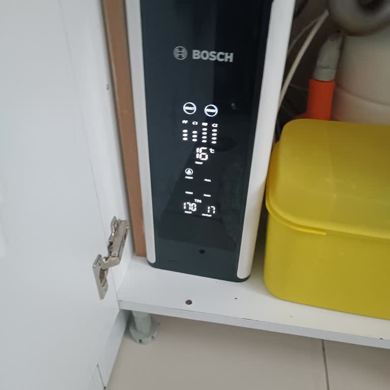 Bosch Su Arıtıcısı Sürekli Çalışıyor, Yüksek Su Faturası Ve Servis Desteği Eksikliği