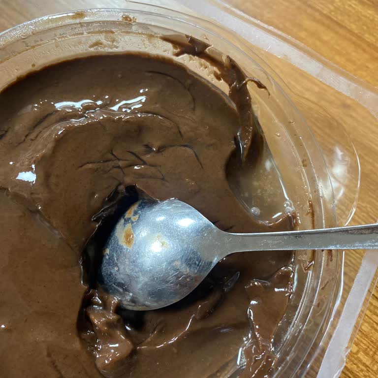 Son Kullanma Tarihi Geçmemiş Üründe Bozulma Ve İade Talebi