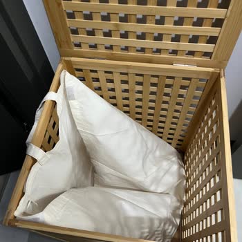 Bambu Çamaşır Sepetinin Bez Torbası Sürekli Düşüyor, Kullanım Konforu Sıfır!