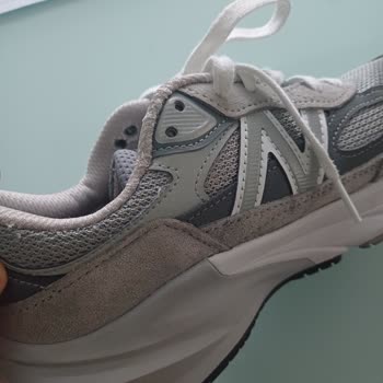 Kısa Sürede Deforme Olan Ayakkabı Ve Özensiz İnceleme Süreci Hayal Kırıklığı