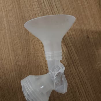 Wee Baby Elektrikli Göğüs Pompası Başlığının Deformesi