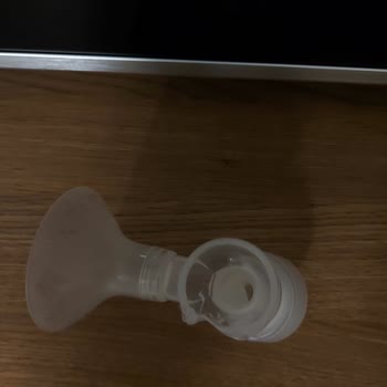 Wee Baby Elektrikli Göğüs Pompası Başlığının Deformesi