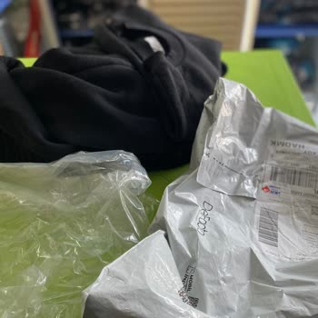 DeFacto Eşofman Takımı Hayal Kırıklığına Uğrattı