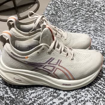 Ayıplı Asics Gel Nimbus Ve İade Reddi Sonrası İlgisiz Mağaza Personeli