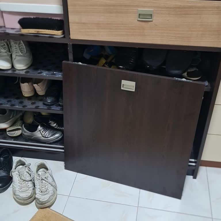 Doğtaş Mobilya Ürünün Kapakları Yerinden Düşmeye Başladı