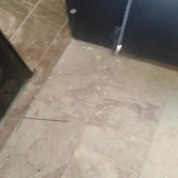 Türk Telekom Apartmanda Düzensiz Ve Kirli Fiber Kablo Çekimi Sonrası Mağduriyet