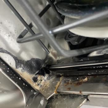 Kısa Sürede Paslanan Vestel Bulaşık Makinesi İçin Ürün Değişimi Talebi