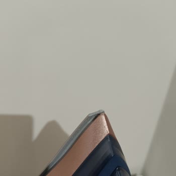 Philips Ütüsünün Dayanıklılık Sorunu: Hafif Darbede Ucu Kırıldı