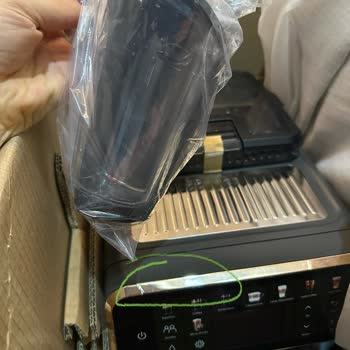 Vatan Bilgisayar'dan Kırık Kutulu Espresso Makinesi Değişimi Talebi