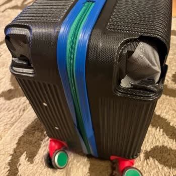 Kalite Sorunu: Valizim İkinci Kullanımda Tekerlekleri Koptu, Garanti Reddi