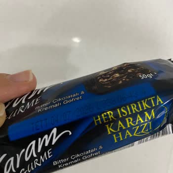 Eti Gofret Çikolatasında Beyaz Lekeler Ve Bayat Görünüm Güveni Sarstı