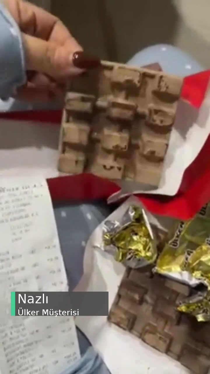 Ülker Kare Çikolatanın Bozuk Çıkması videonun kapak resmi