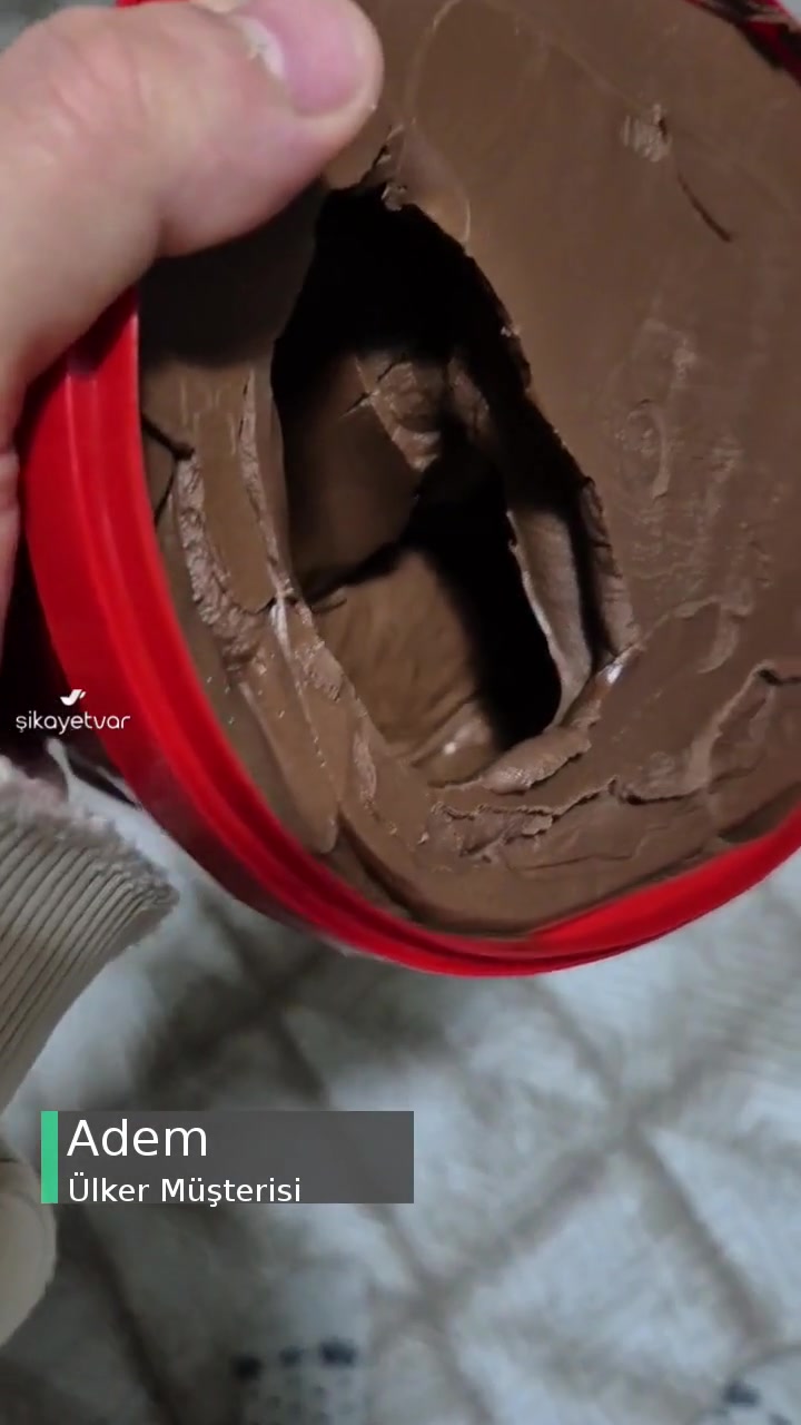 Ülker Çokokremin Dibe Çökmüş Hali videonun kapak resmi