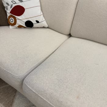 Kumaş Tüylenmesi Ve Lekeler Temizlenmiyor, Yetkilinin Kullanıcı Hatası İddiası