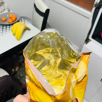 A101'de Satın Alınan Lays Ruffles Cips Paketi Nemli Ve Bayat, Tazelik Sorunu