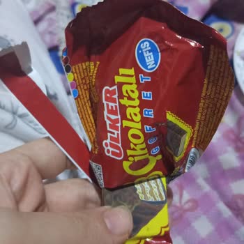 Ülker Çikolatalı Gofretten Küflenme Ve Bayatlık Şikayeti