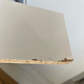 Vivense'de Hasarlı Gardırop Ve Geciken İade