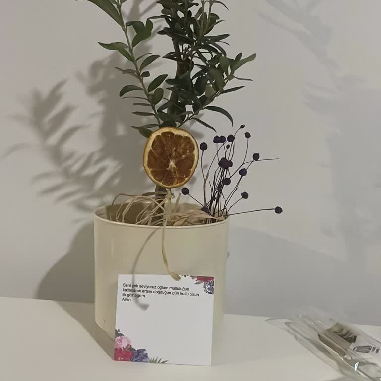 Çiçek Market Sipariş Ettiğim Ürün Yerine Farklı Ürün Gönderildi!