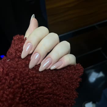 Babydoll Nail Art’ta Tırnak Uygulaması Kalitesiz Ve Yorum Silinmesi Güveni Sarsıyor