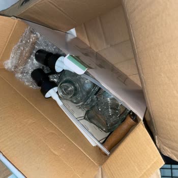 Kırık Ürün İçin Yeniden Gönderim Yapılmadı Ve İade Bekliyorum